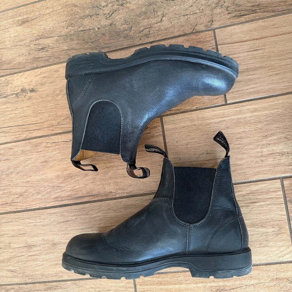 Blundstone Footwear Chelsea Boot Black Premium Leather Womens Size 9